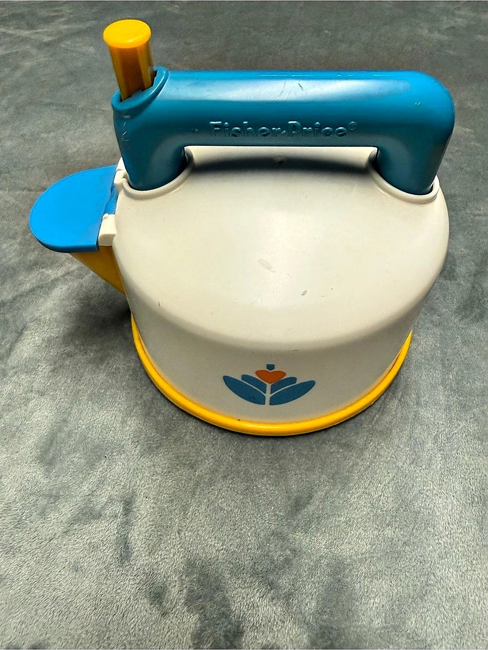 Vintage Fisher Price FUN WITH FOOD 1987 WHISTLING Tea Kettle Teapot WORKS #2113